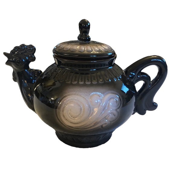 Rooster Shaped Glazed Pottery Tea Pot - Picture 4 of 9